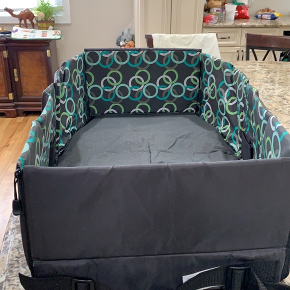 Baby take along bed - Picture 5 of 6